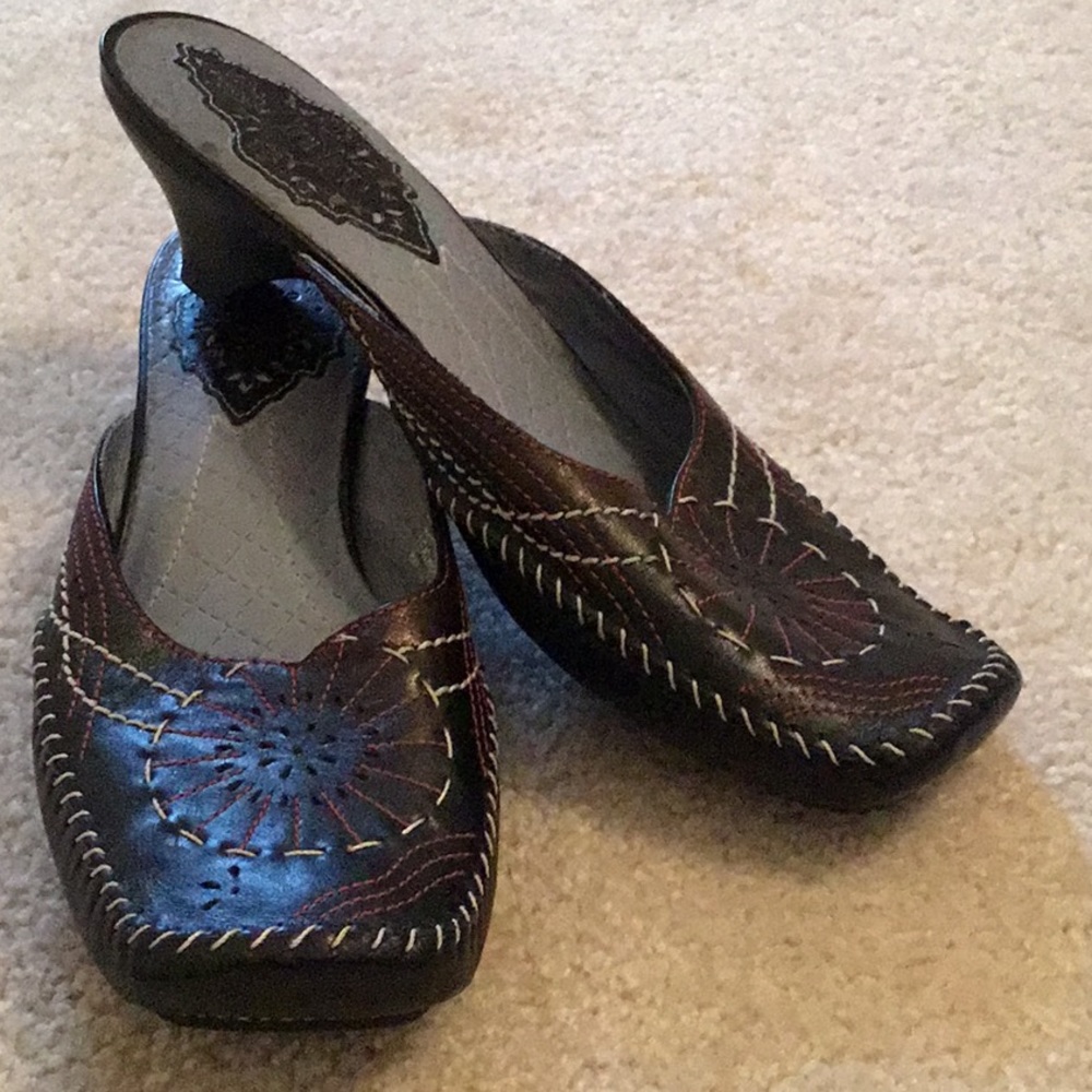 Hand-sewn Indigo Mule